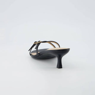 Cushionaire - Sandálias Milan com salto gatinho femininas