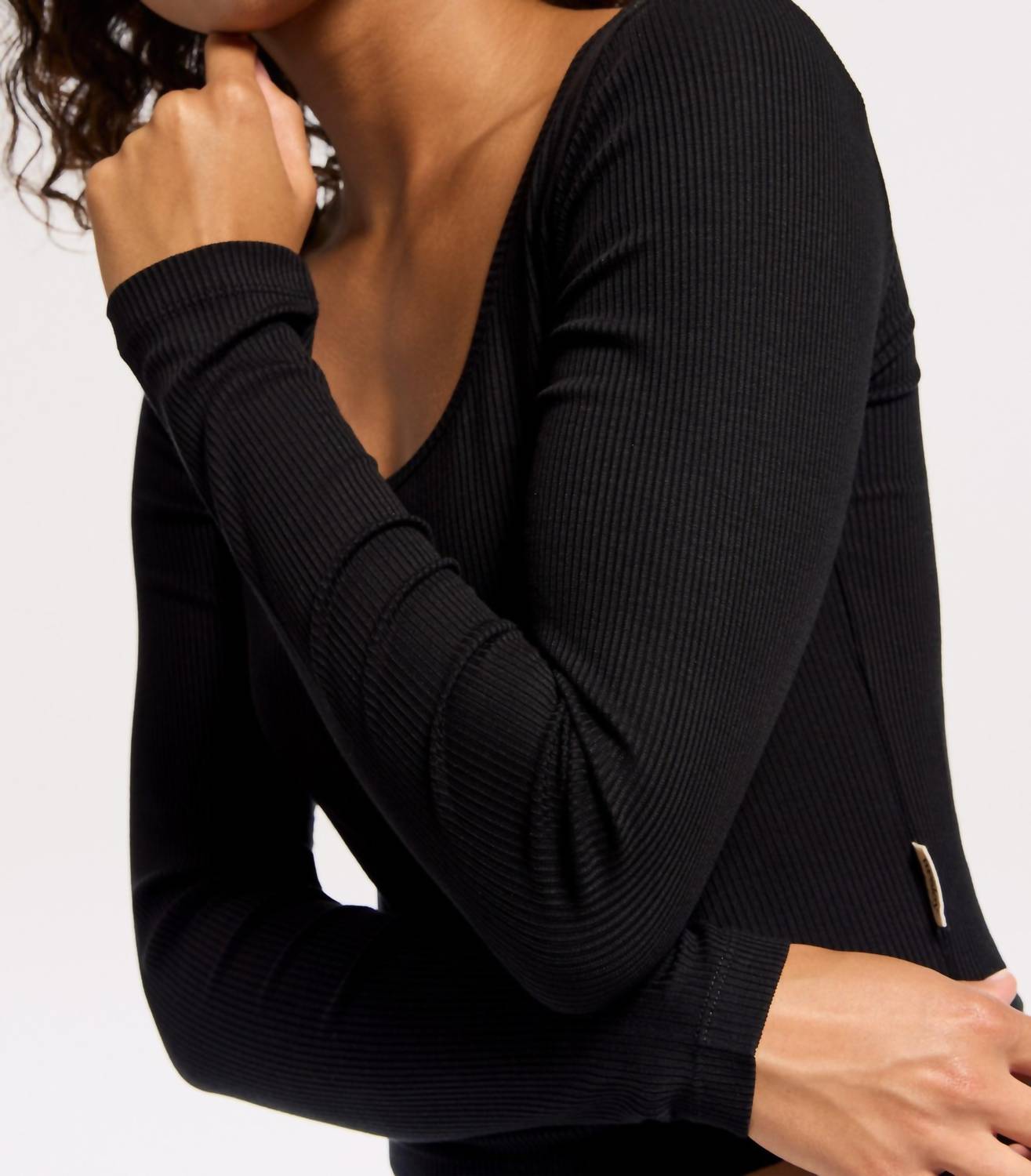Bandier - Rivington Ribbed Long Sleeve Scoop Neck Crop Top