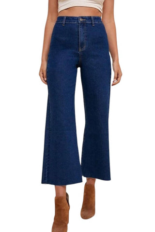 Anniewear - Stretchy Cropped Jeans