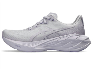 Asics - Tênis de corrida feminino Novablast 4