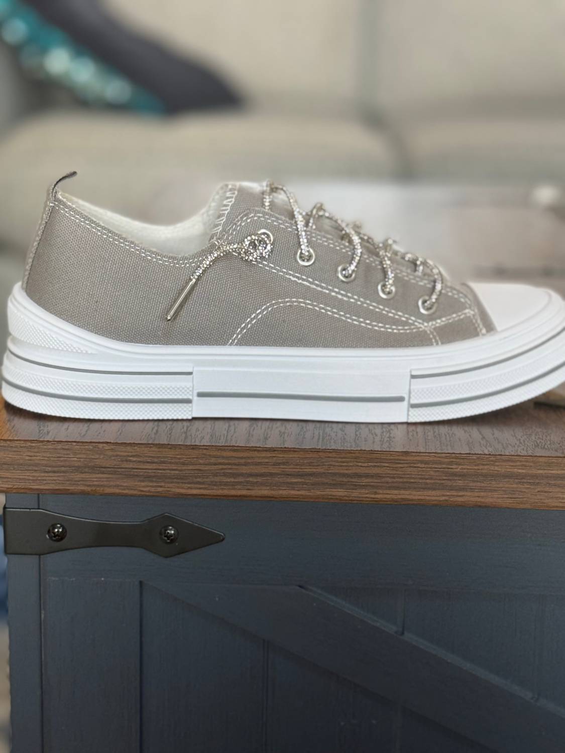 Very G - Women's Aman Rhinestone Lace Up Sneaker