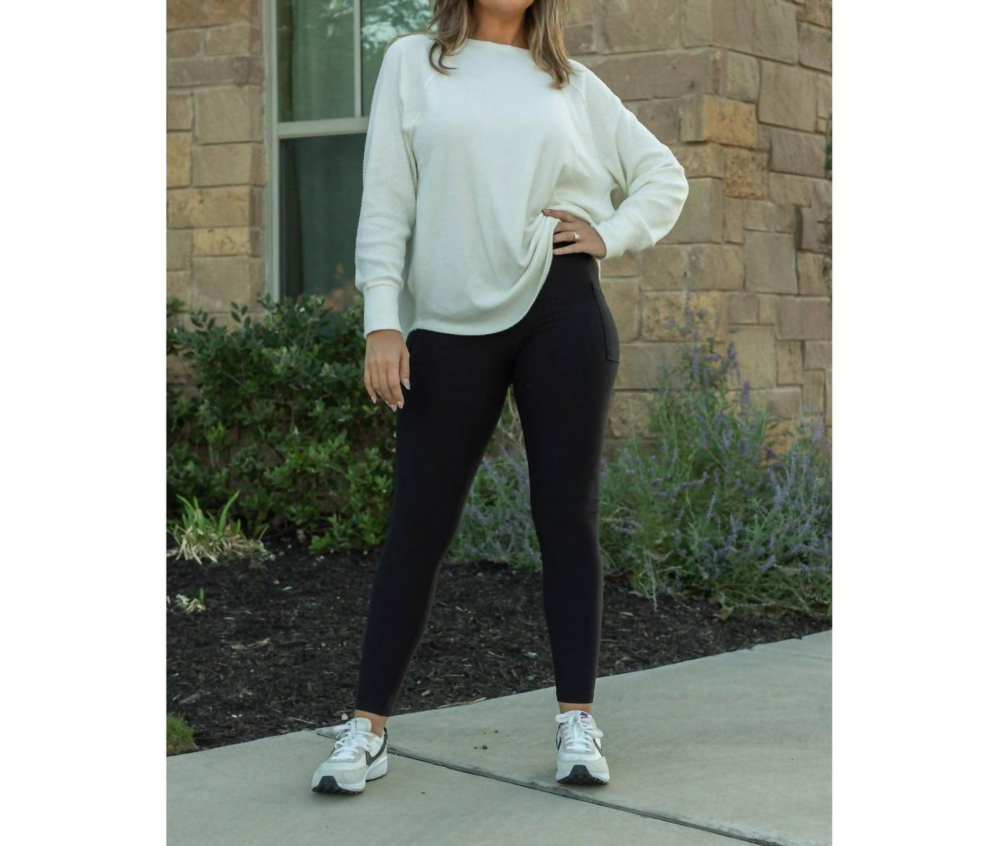 Julia Rose - FLEECE Full Length Leggings with Pockets