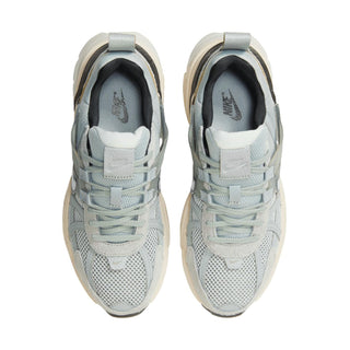 Nike - Tênis V2K Run Feminino