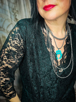 Macacão de renda ônix Merigold Kiss