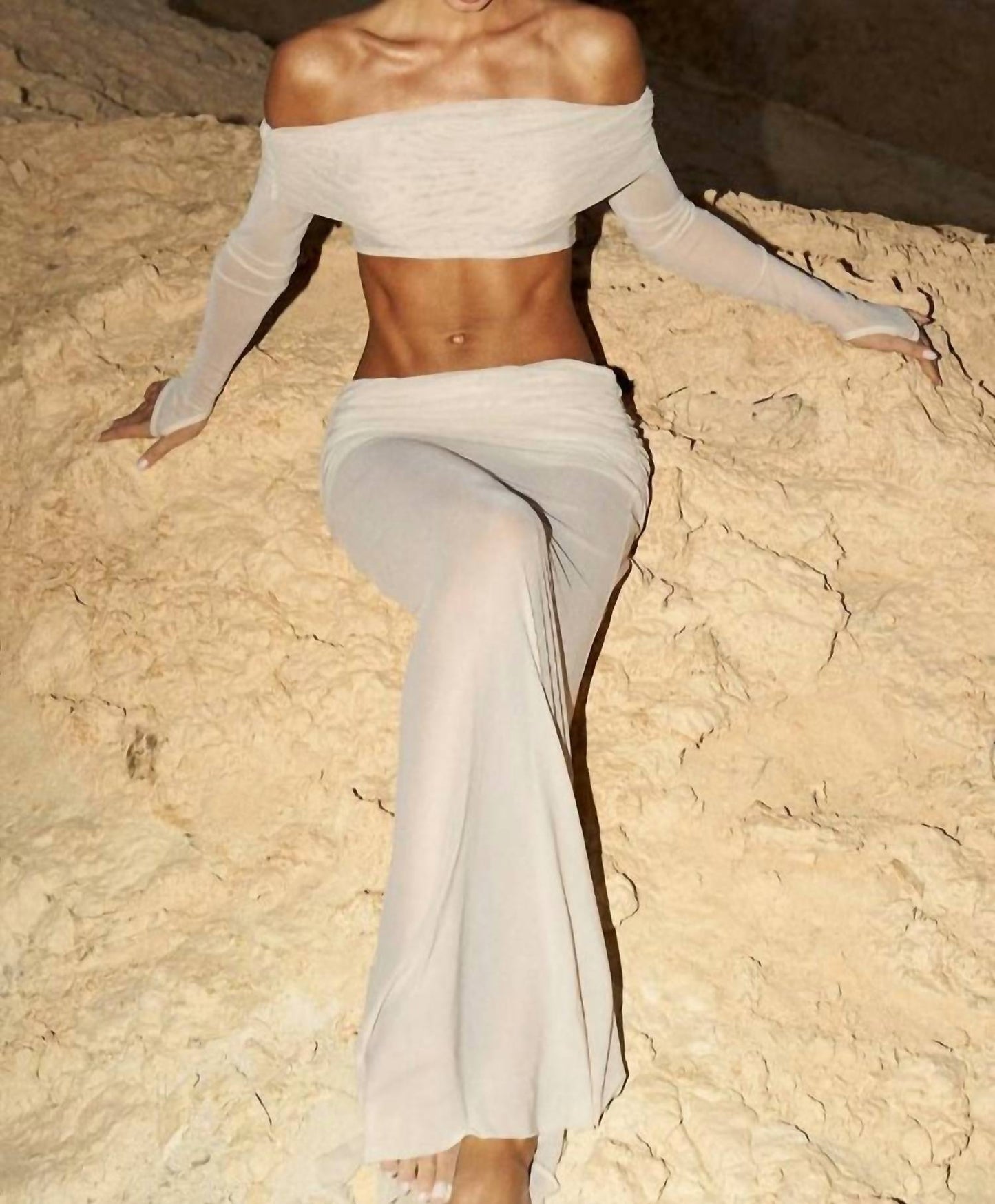 Bananhot - Lena Off-the-shoulder Shirt