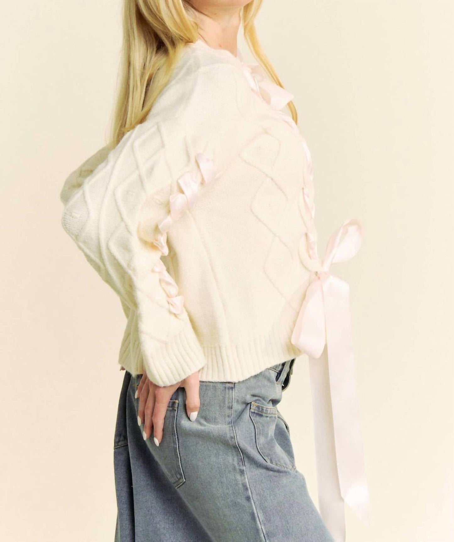 Davi & Dani - CHUNKY CABLE RIBBON TAPE LACE UP PULLOVER SWEATER
