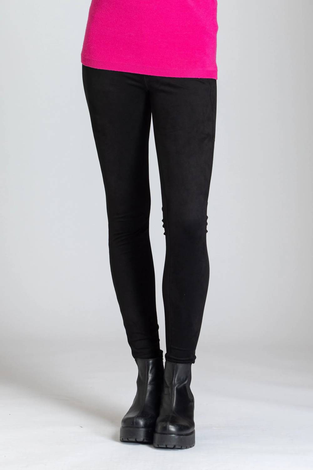 Apny - Sleek Suedette Leggings