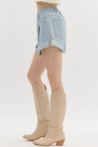Entro - Shorts jeans plissados ​​de cintura alta para mulheres
