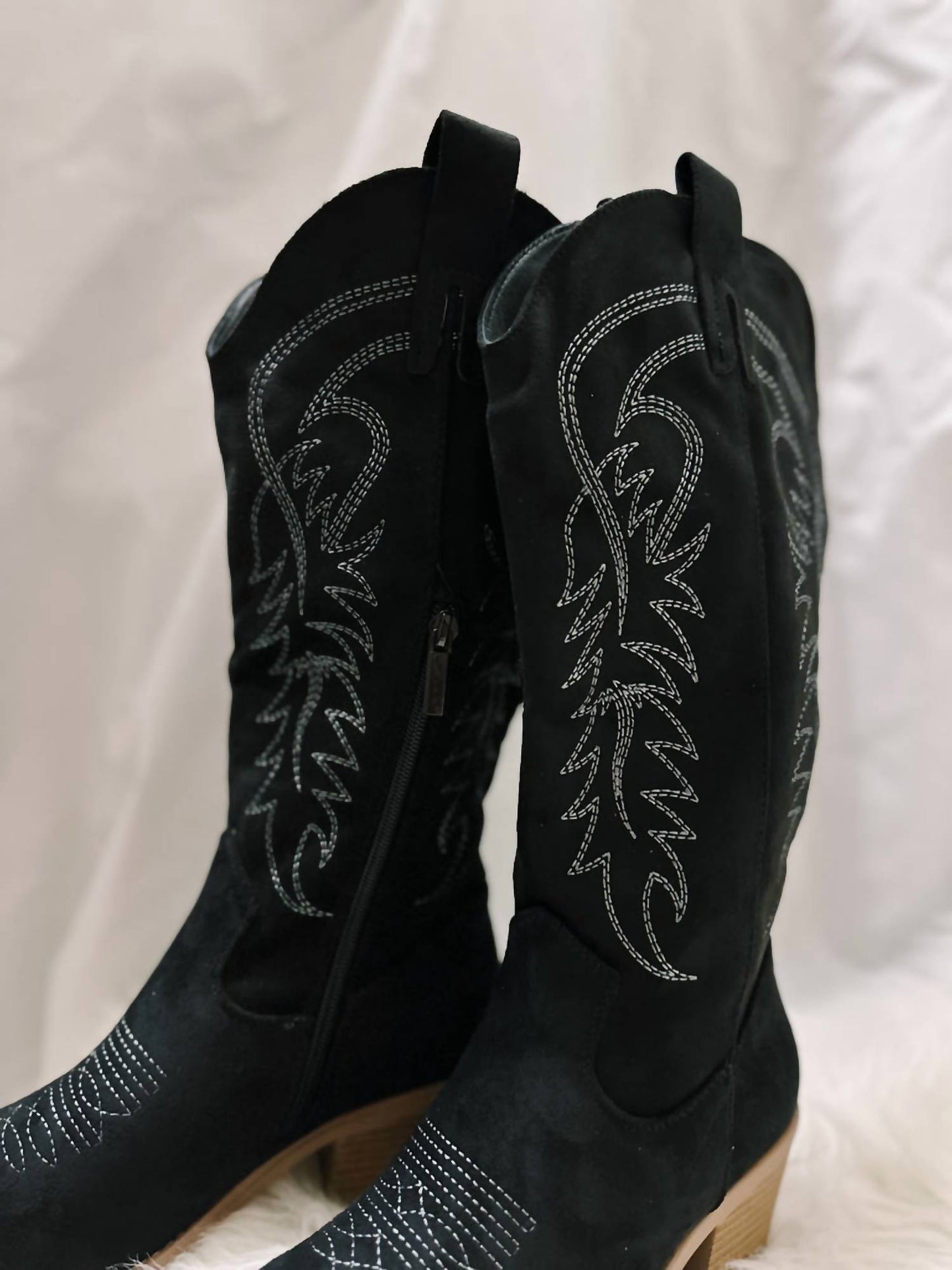 Weeboo - Women's Desert Dawn Cowboy Boots