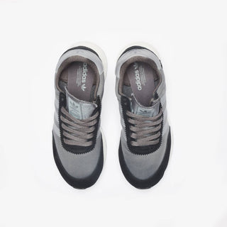 Adidas - Tênis de corrida feminino I-5923