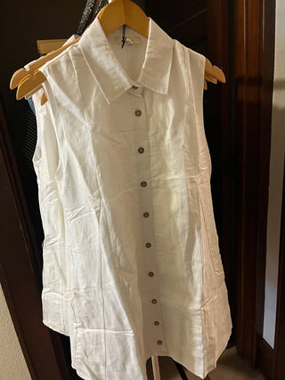 Elan - Vestido de linho com gola