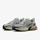 Nike - Men's V2K Run Sneaker