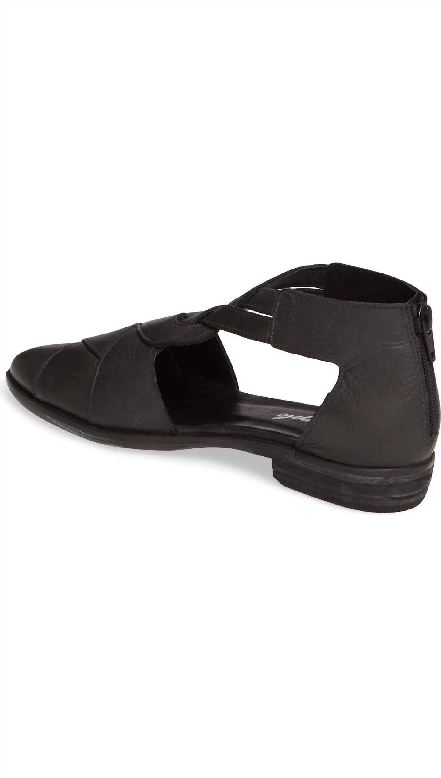 Free People - Women's Wanderlust Flat Shoe