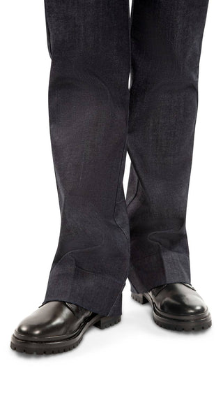 Neste dia - Calça jeans flare com stretch