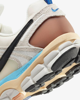 Nike - Tênis Zoom Vomero 5 Premium Feminino