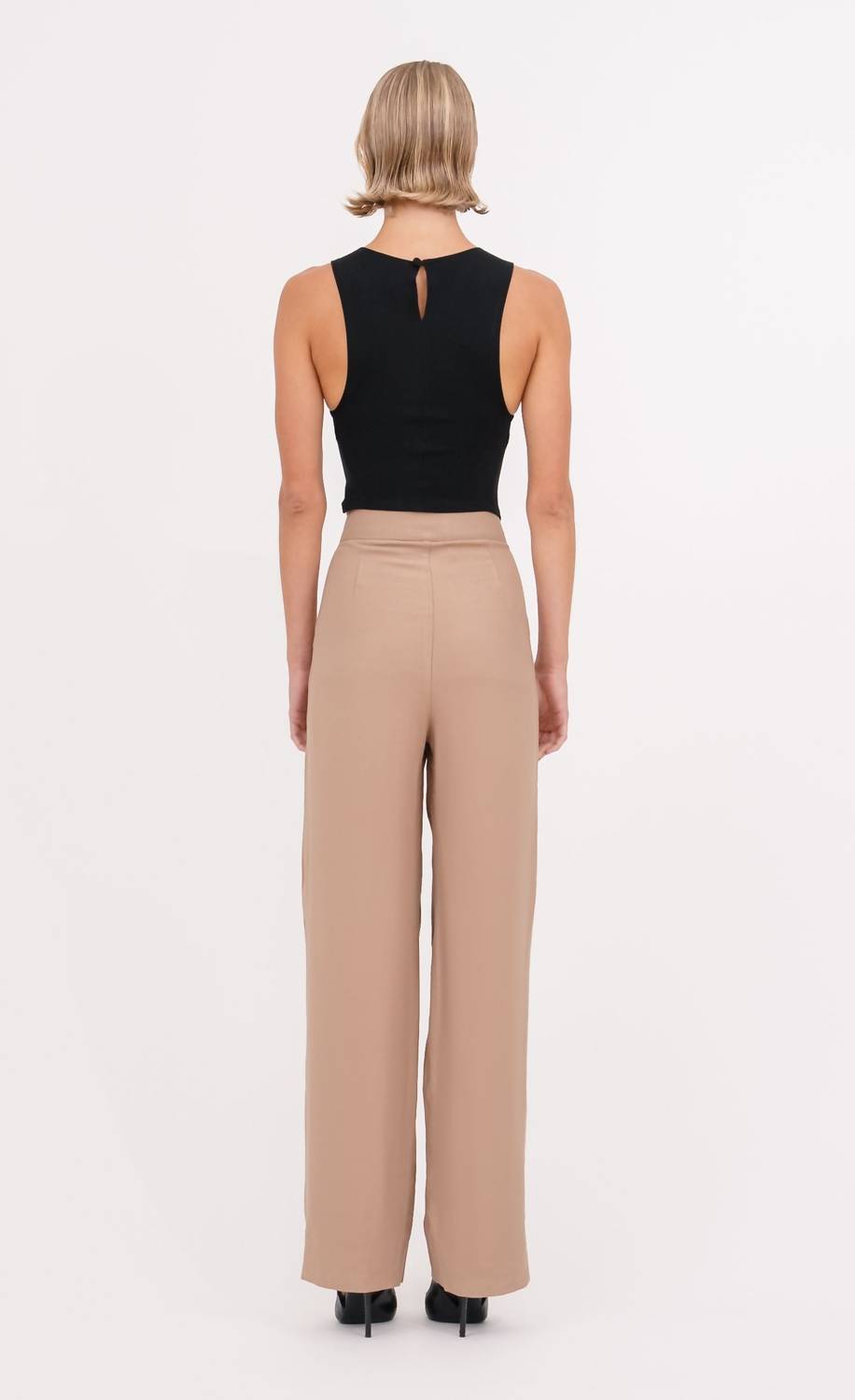 Nonchalant Label - Giana Crop Top