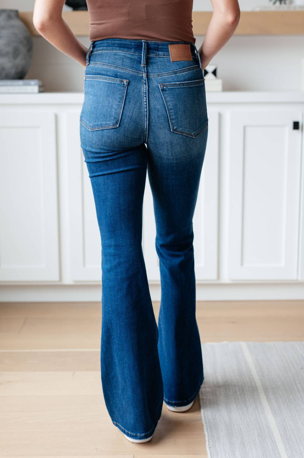Judy Blue - High Rise Classic Flare Jeans