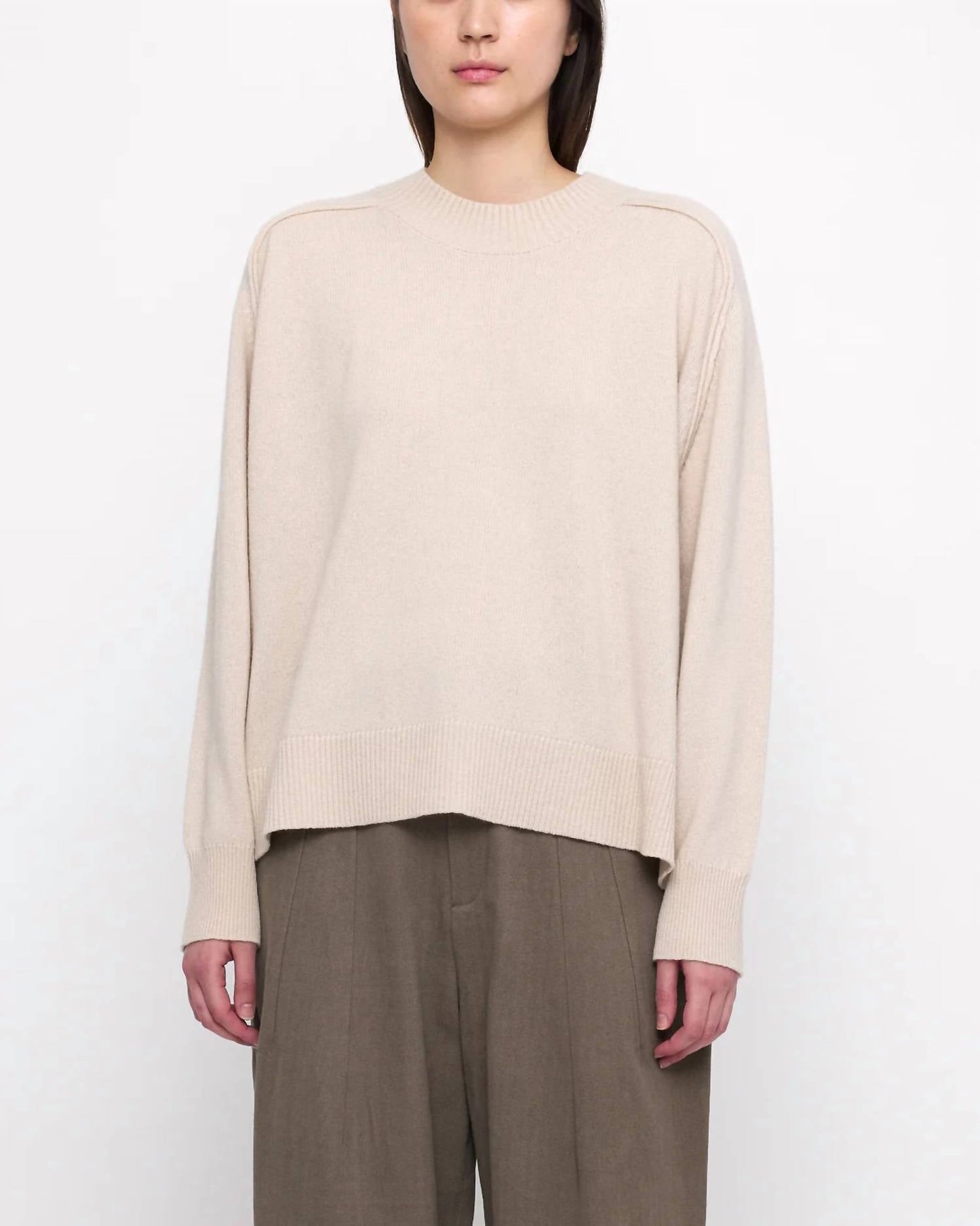 7115 By Szeki - Relaxed Rolled Seam Sweater