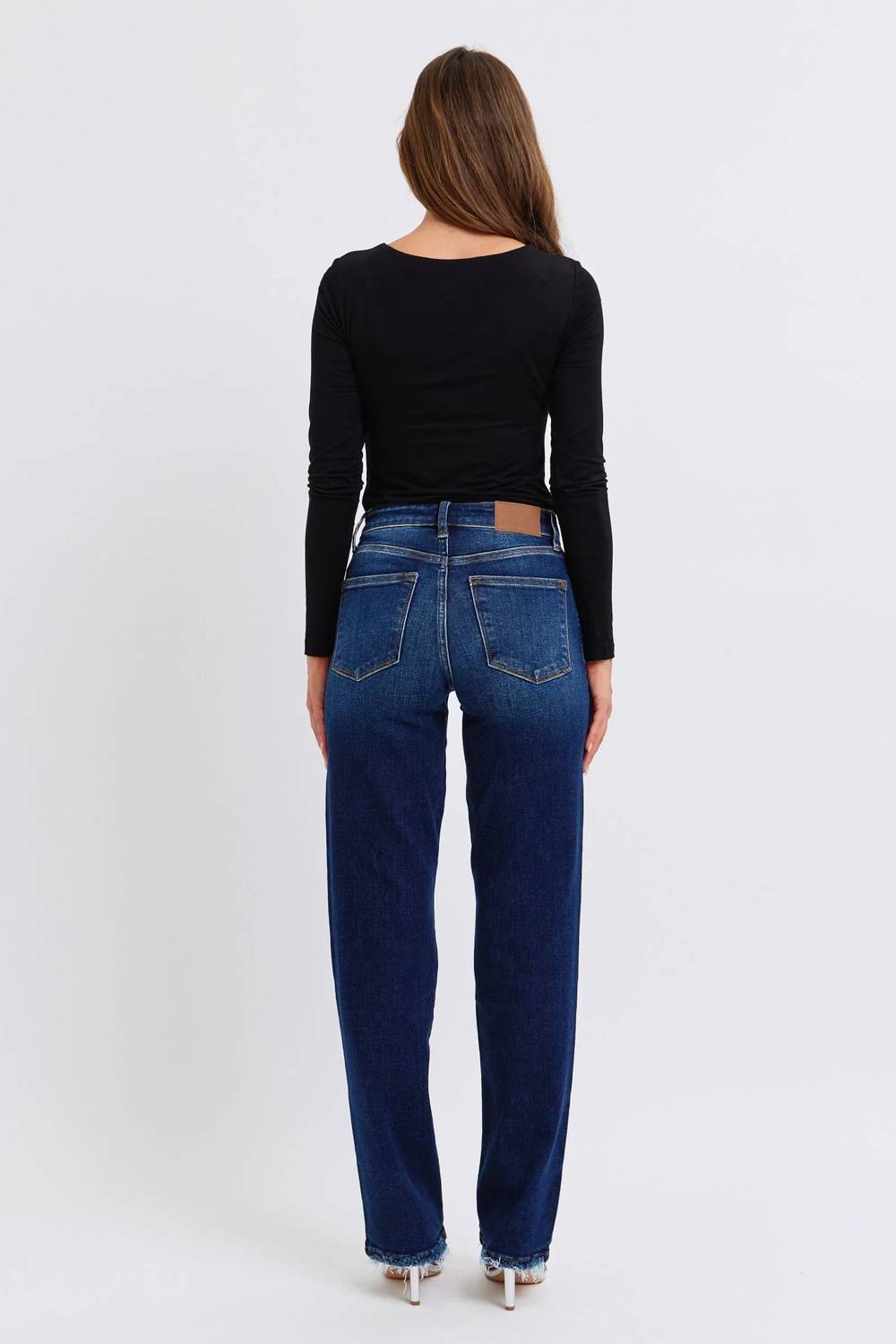 Judy Blue - Selena Mid Rise Straight Leg Jeans With Fray Hem