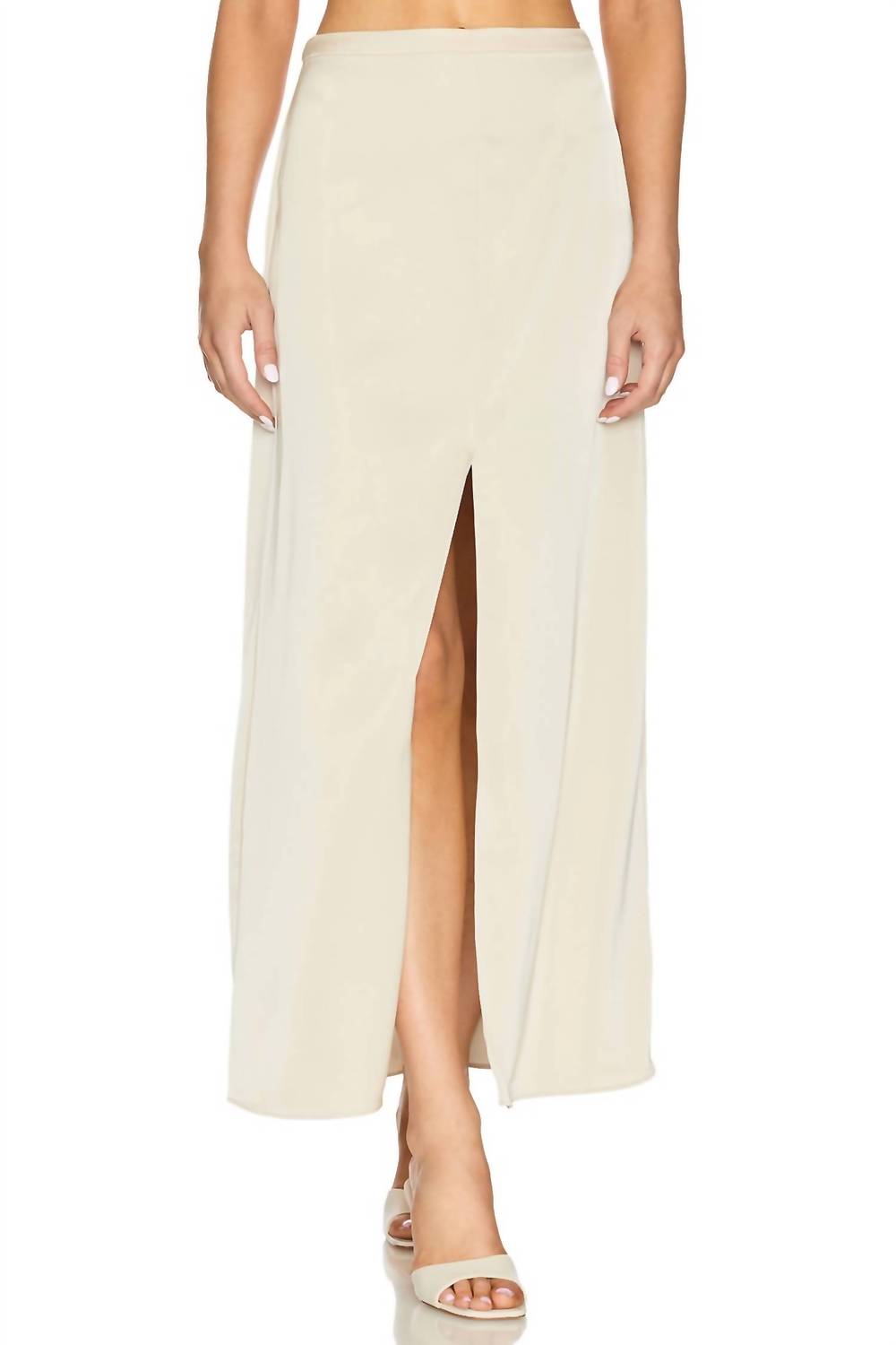 Astr - Women's Vitella Maxi Skirt