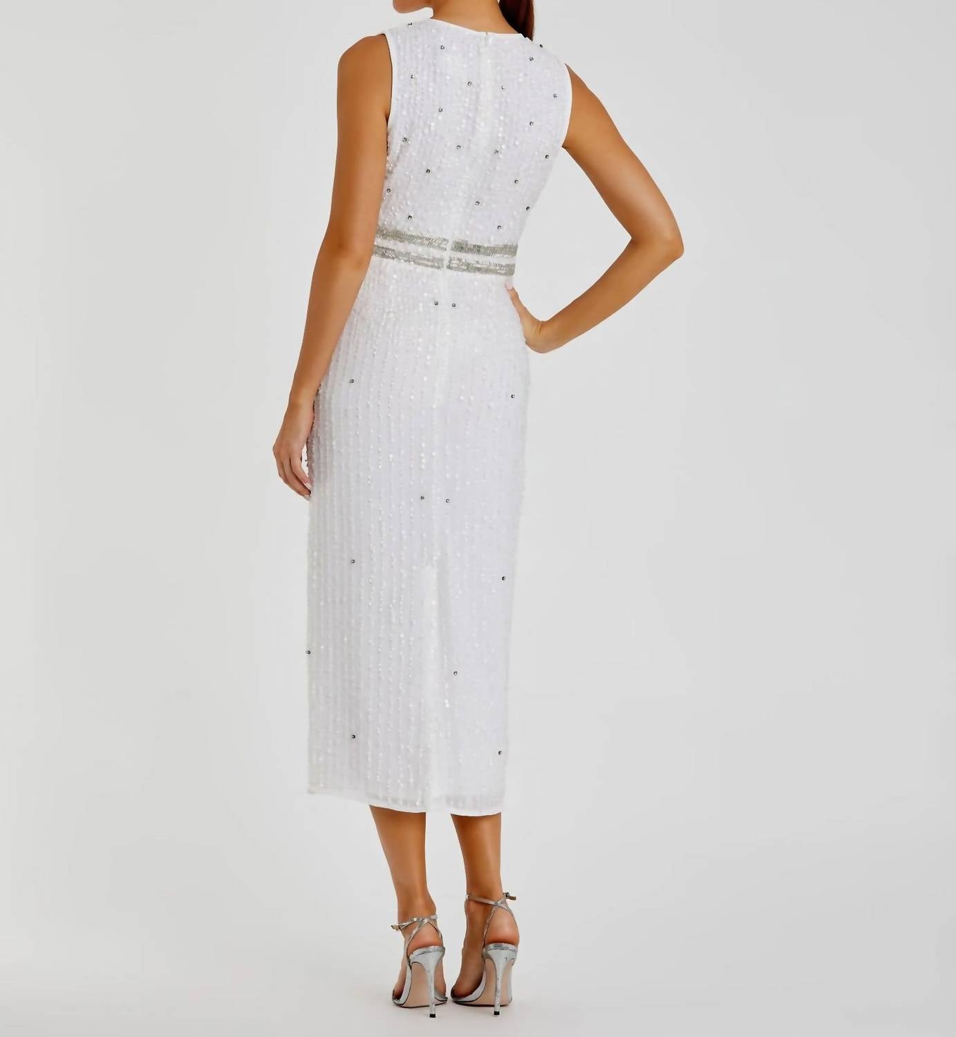 Mac Duggal - Sleeveless High Neck Beaded Midi Sheath Dress