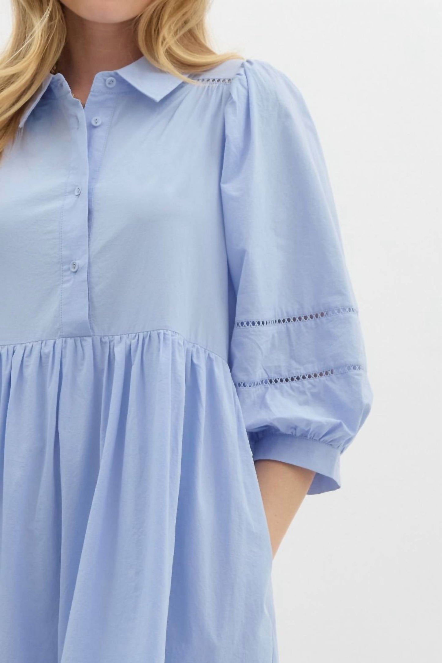 Entro - Feeling Elegant Eyelet Dress