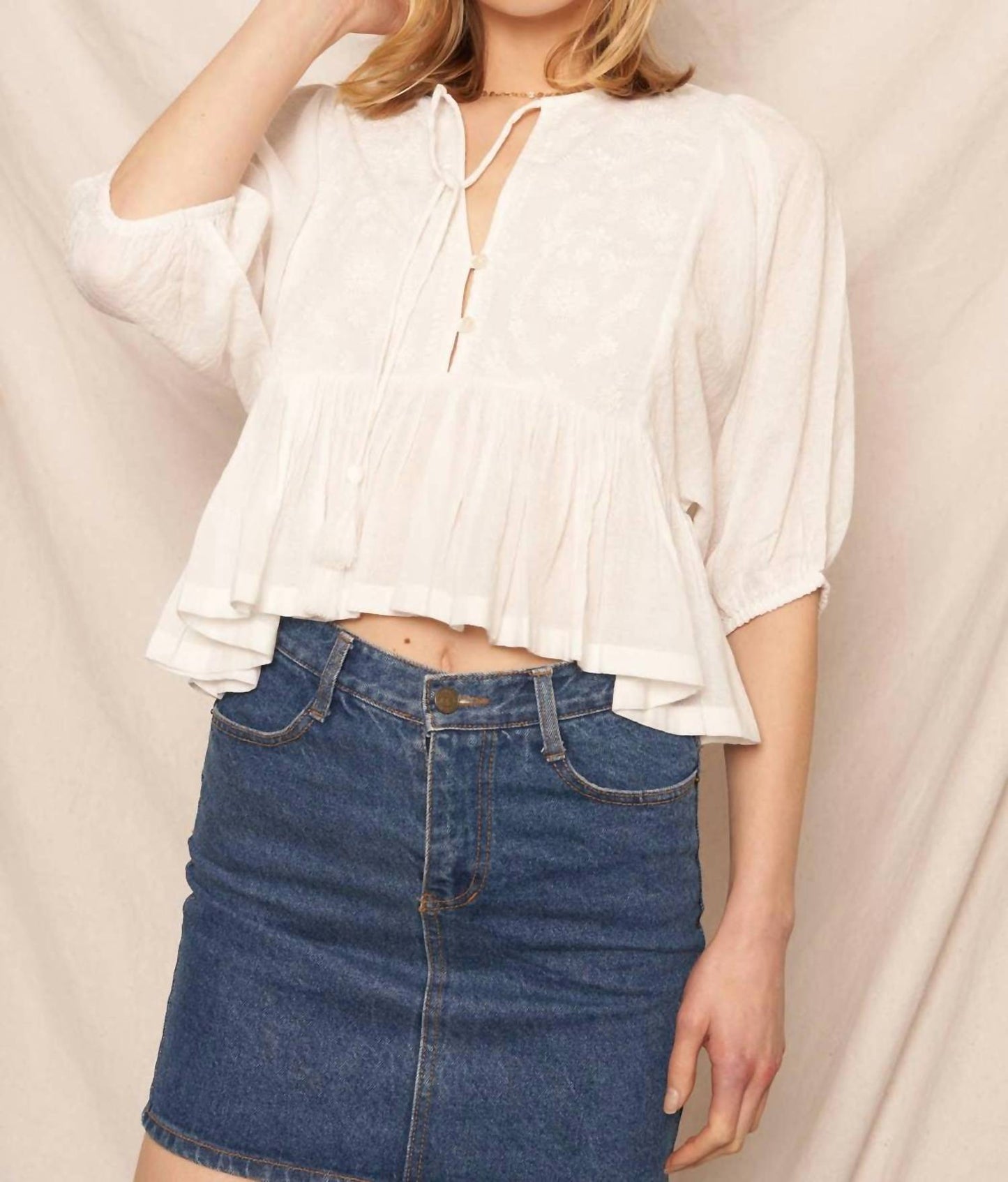 En Creme - Puff Sleeve Embroidered Top