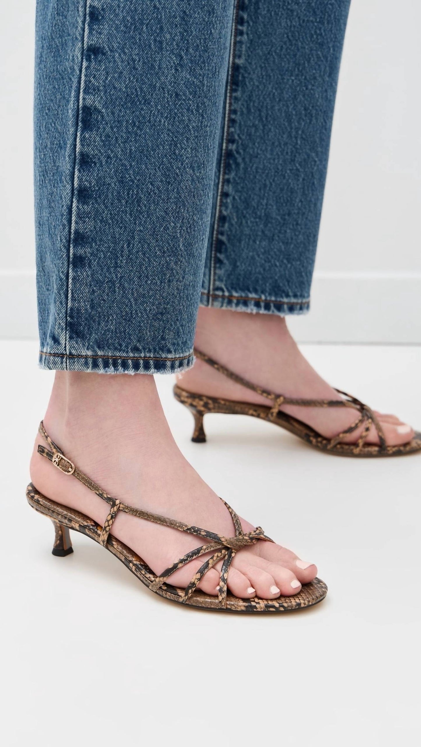 Sam Edelman - WOMEN'S CRESSA STRAPPY KITTEN HEEL SANDAL