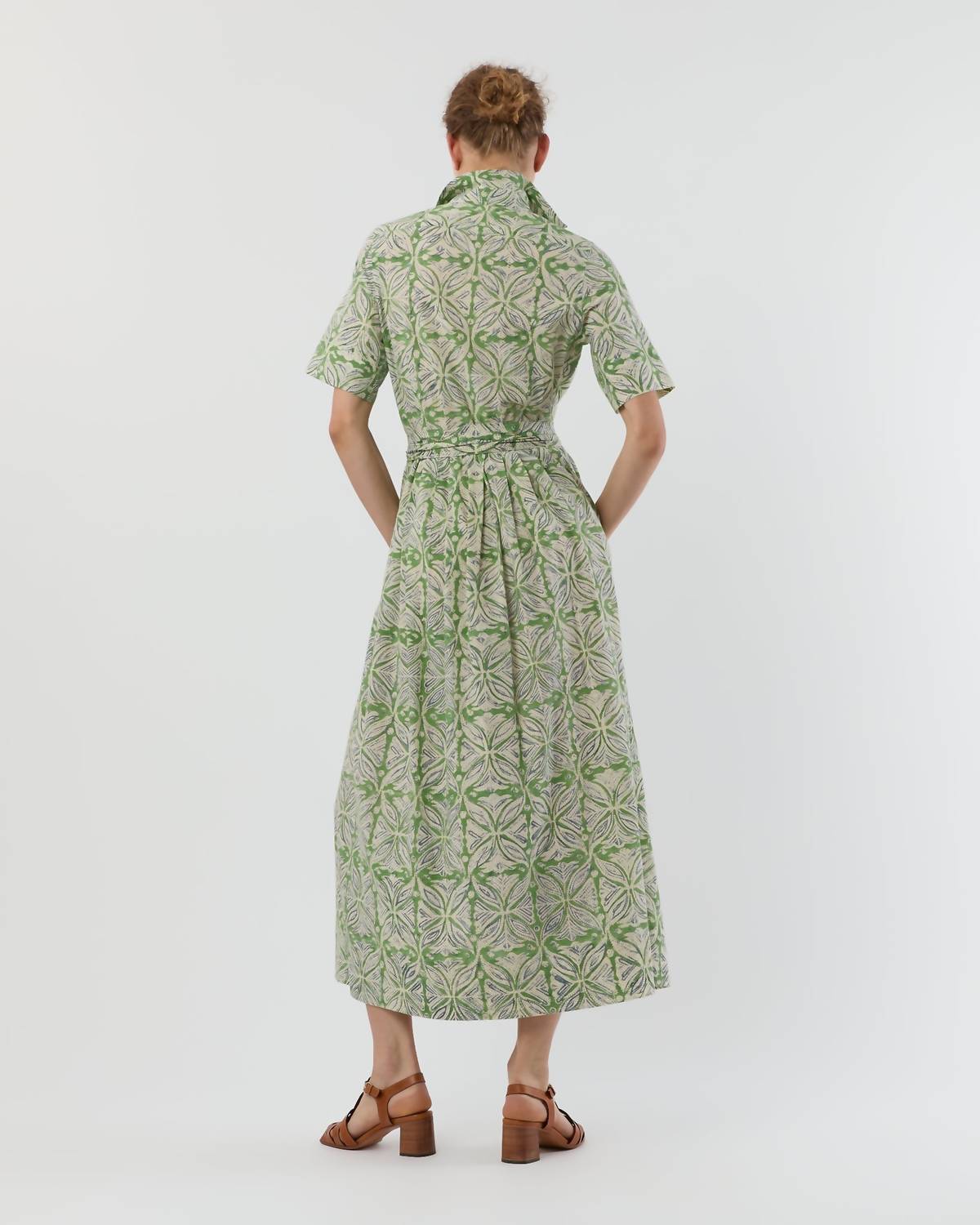 Ann Mashburn - Short Sleeved Classic Shirtwaist Maxi Dress