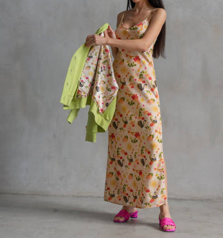 Care Tucker - Lennon Zipslip™️ Vestido cisne completo