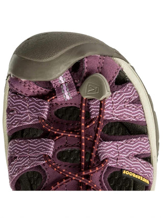 Keen - Sandálias femininas Whisper com bico fechado