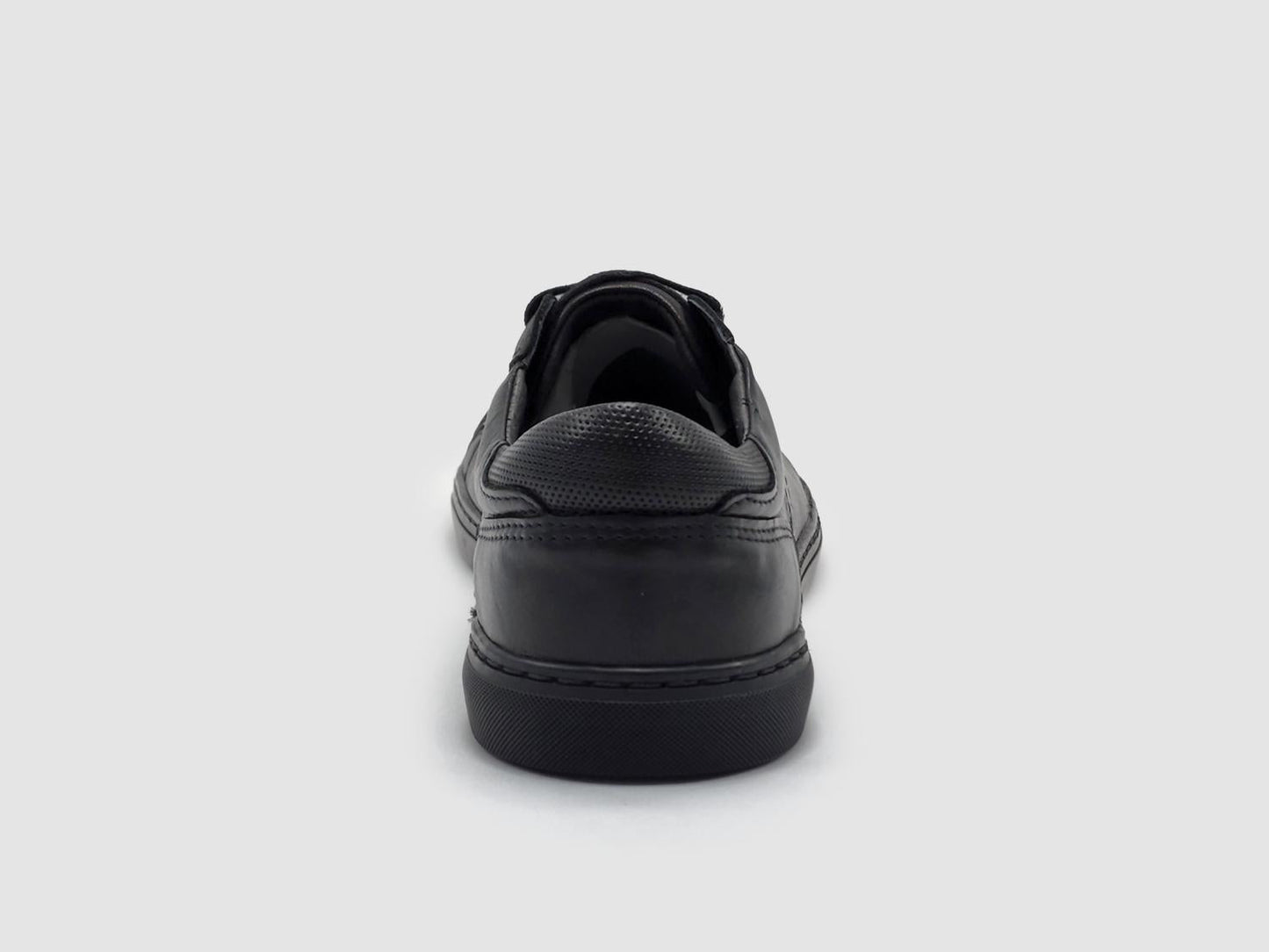 Kcr Group - Men's Classic Leather Sneakers