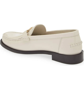 Salvatore Ferragamo - Sapatos femininos Maryan Bit em couro envernizado