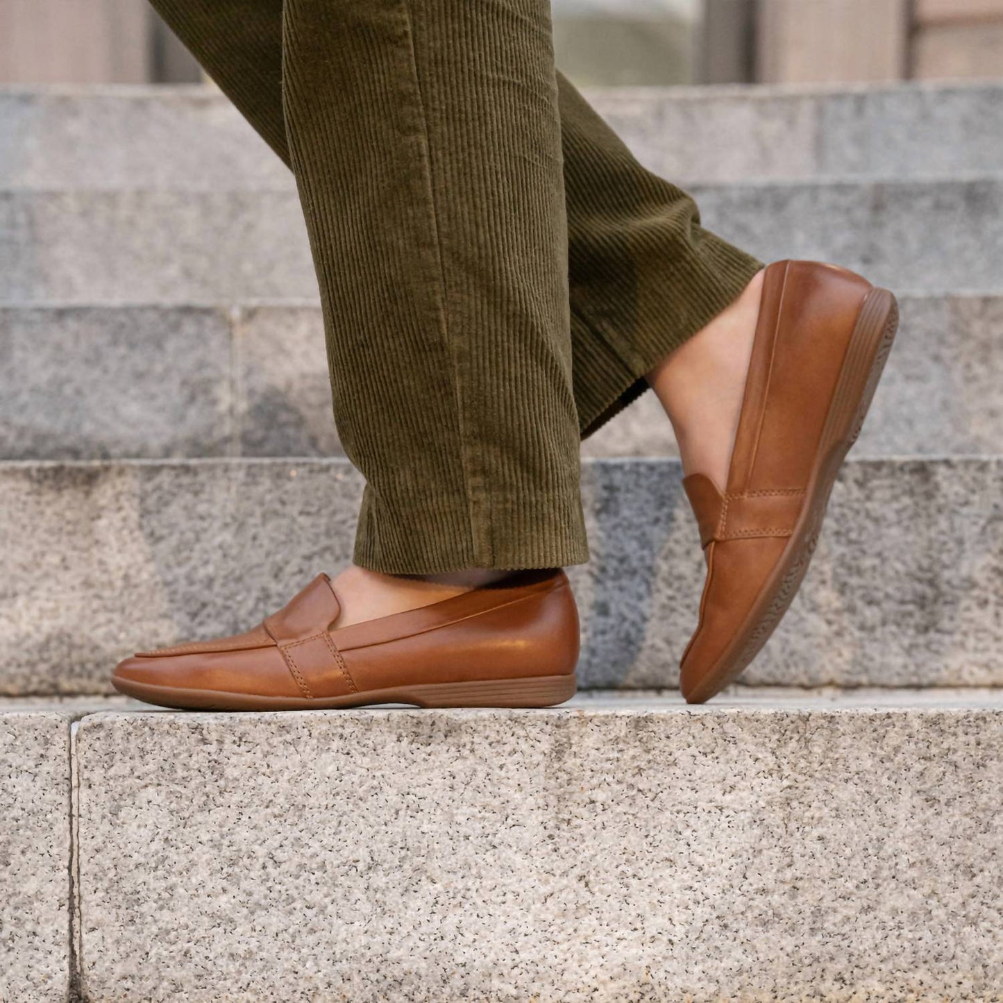 Dansko - Women's Linden Loafer