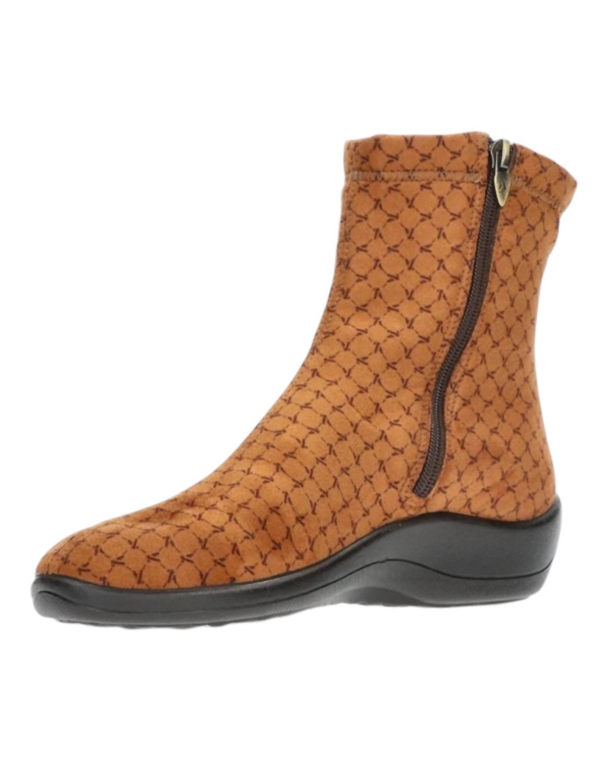 Arcopedico - Women's Jasper Ankle Boots