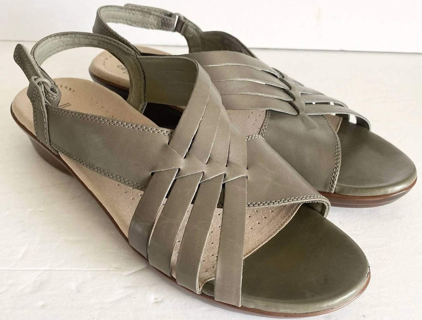 Clarks - Women's Loomis Cassey Sandal