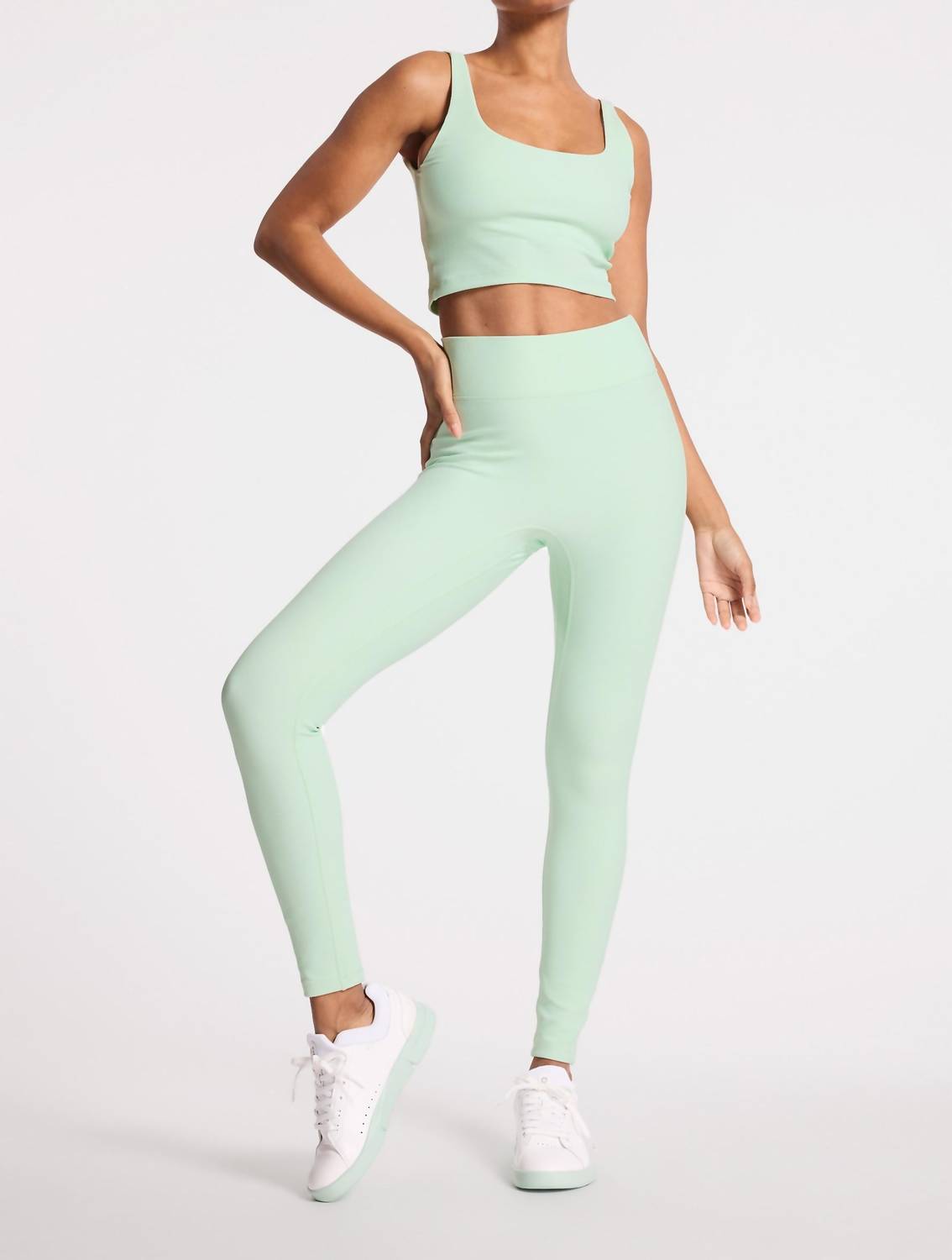 Bandier - Center Stage Rib Leggings