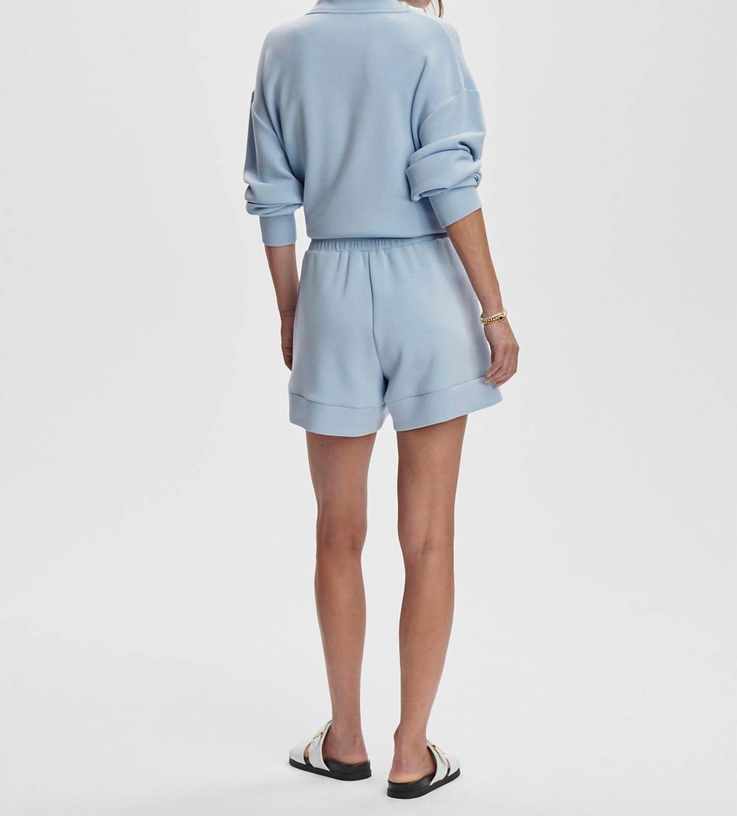 Varley - Atrium High Rise 4.5' Short