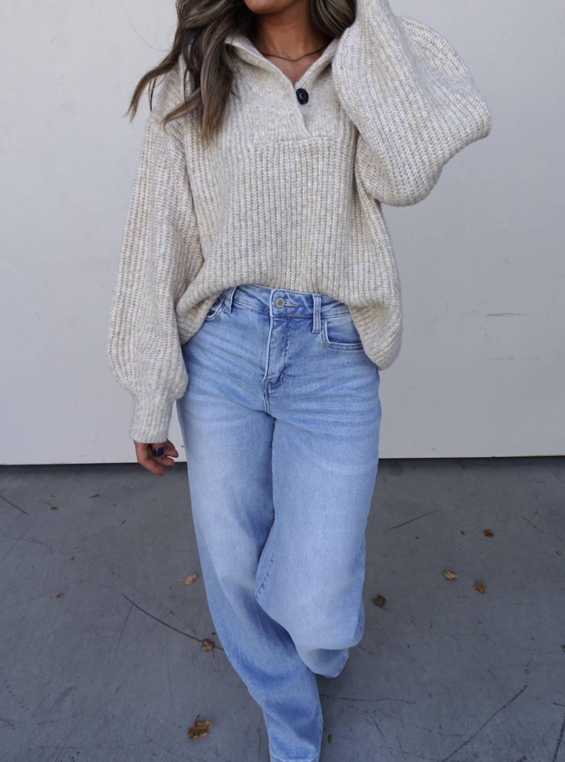 Aemi + Co - V-neck Sweater With Collar