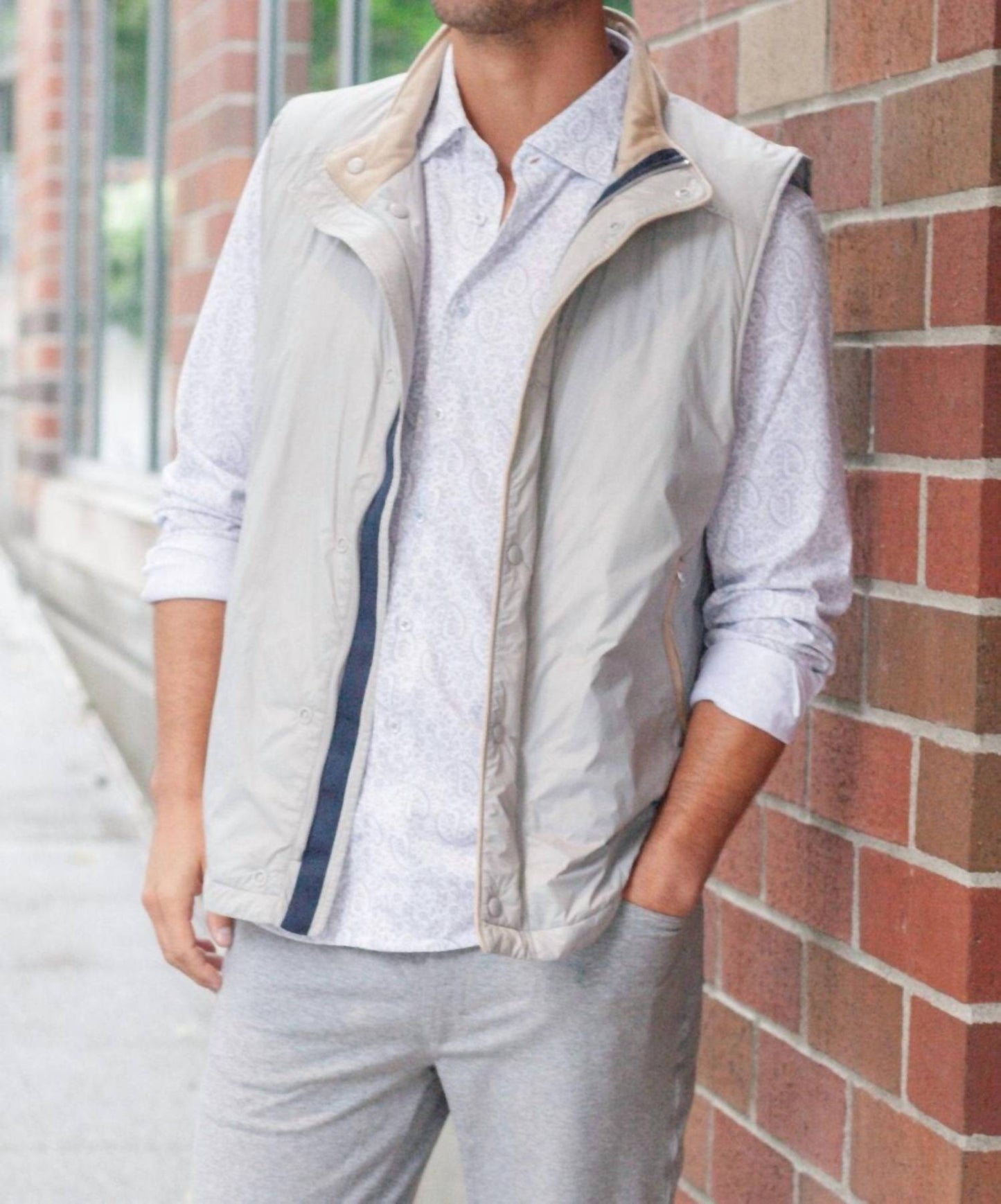 Buki - Tech Vest