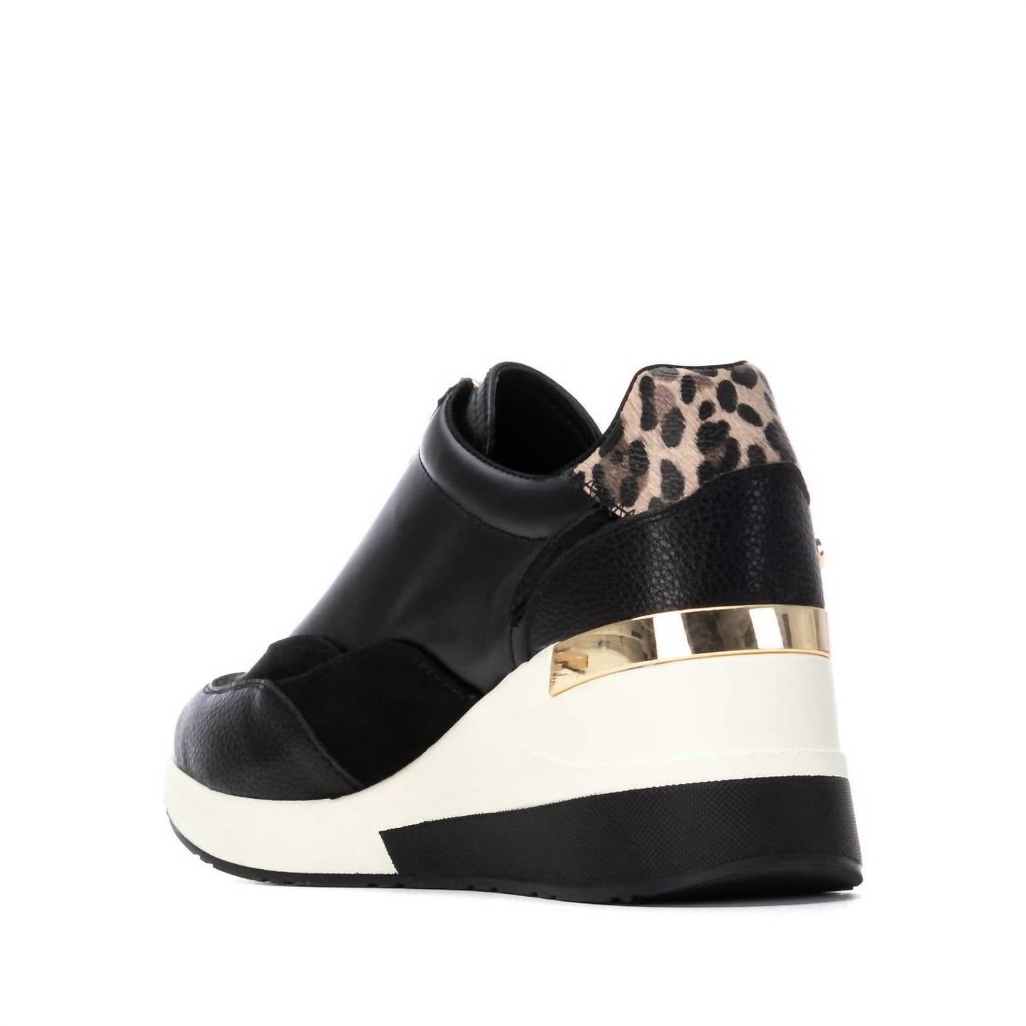 Xti - Women's 144655 Round Toe Sneakers