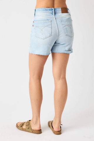 Judy Blue - Shorts de cintura alta com destroy nas costas