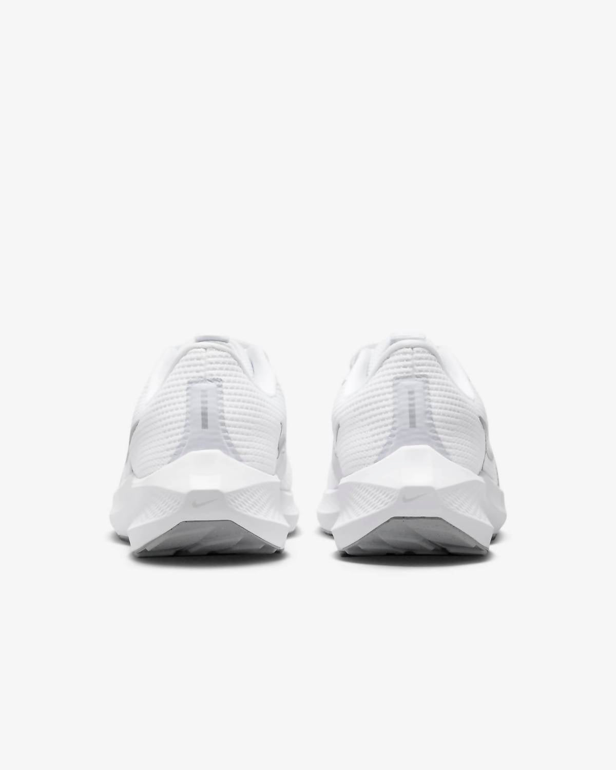 Nike - WOMEN'S PEGASUS 40 ROAD RUNNING SHOES