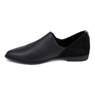 Bueno - Women's Beau Flats