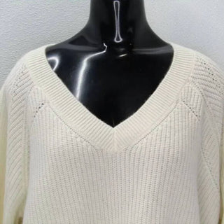 Club Monaco - Women's Cashmere V-neck Long Sleeve Sweater