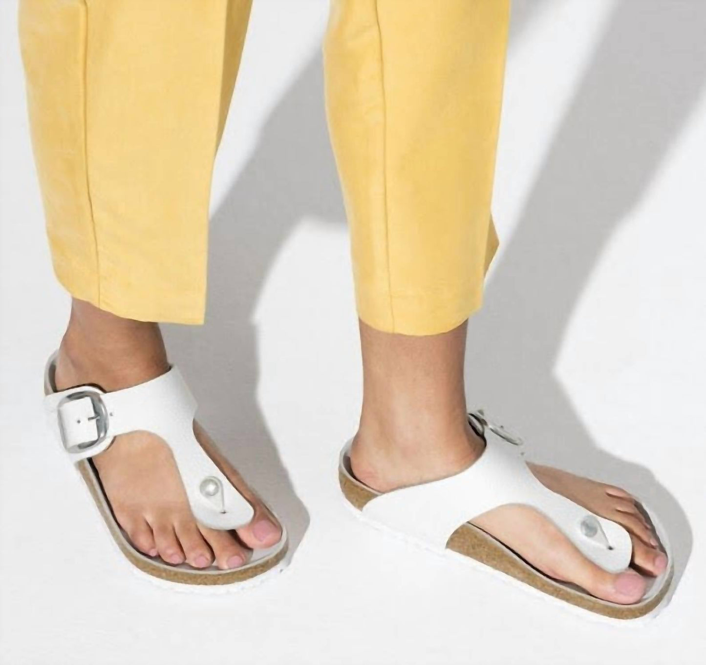 Birkenstock - Women's Gizeh Big Buckle Sandals