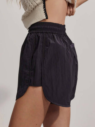 Varley - Harmon Short de cintura alta 4"
