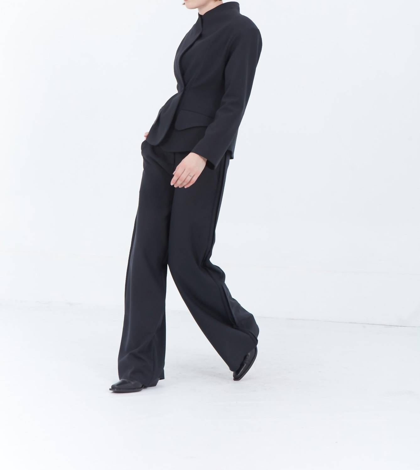 Matthildur - Mera Long Sleeve Blazer