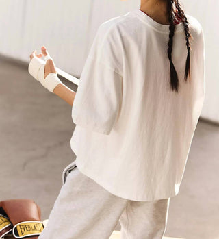 Free People - Camiseta com Logo Tackle