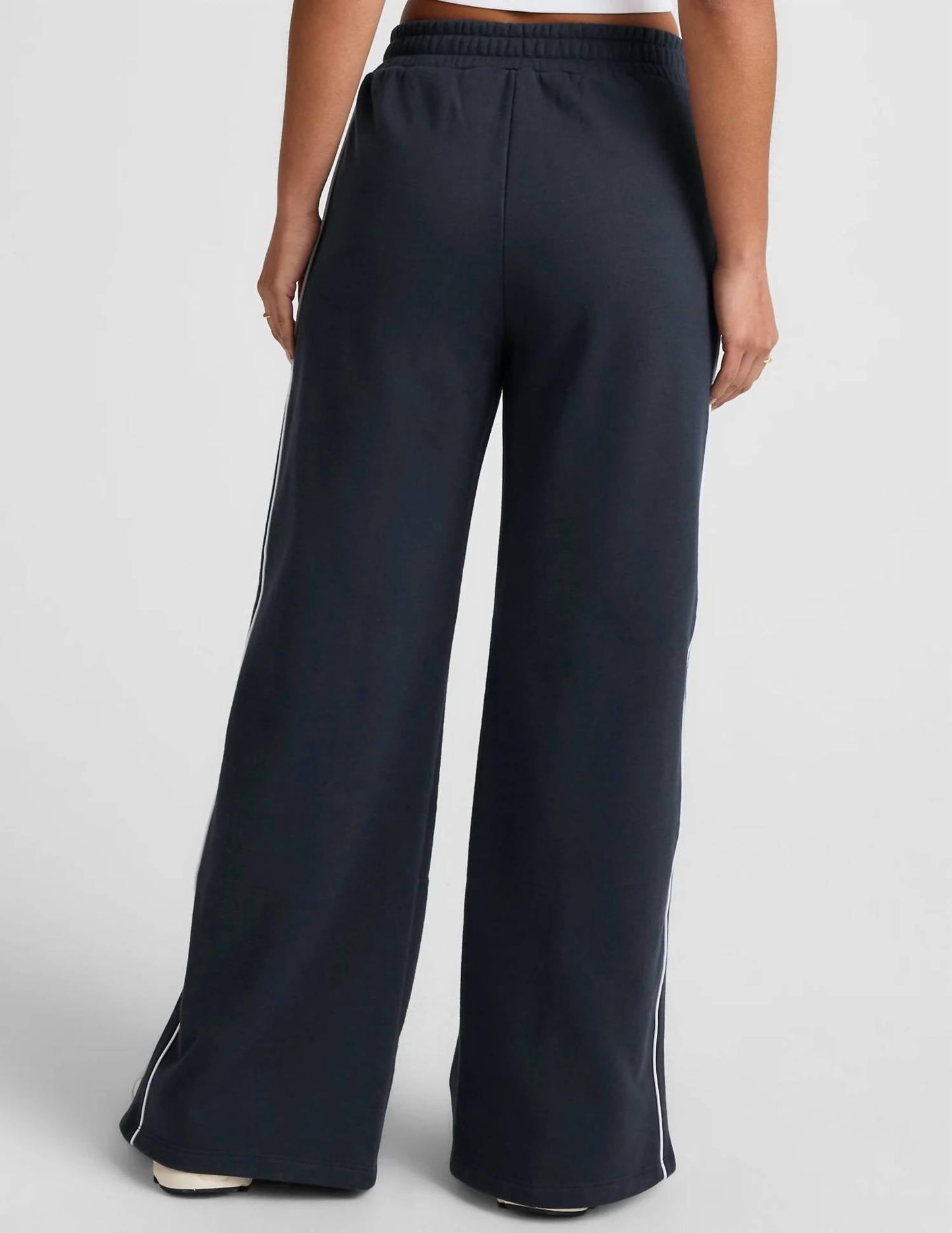 Beyond Yoga - Luxefleece Piper Wide Leg Pants
